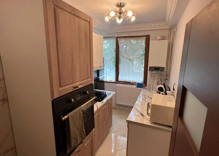 شقة Lnb Traian 4*