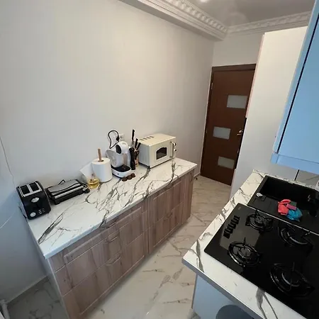 Apartment Lnb Traian Constanţa